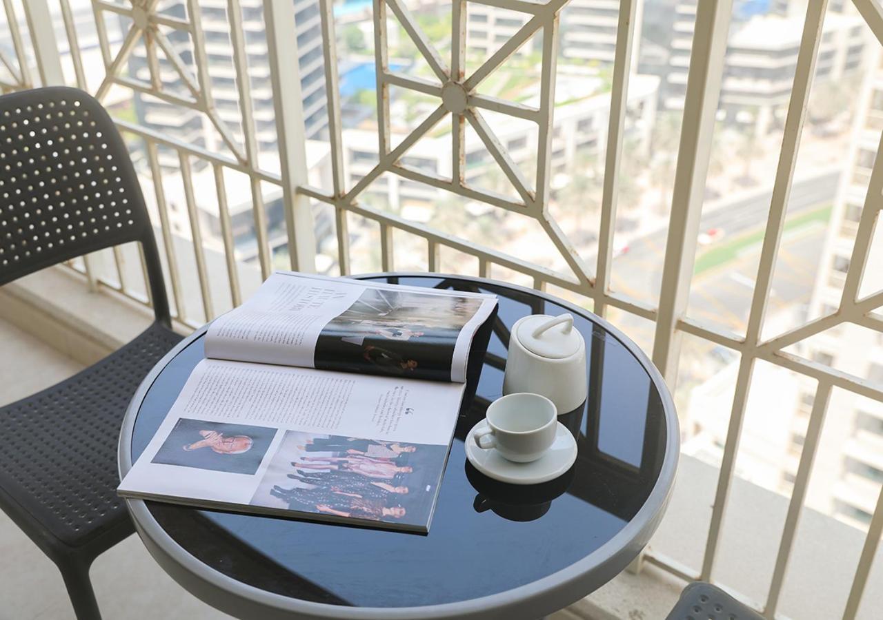 Nasma Luxury Stays - Fancy Apartment With Balcony Near Burj Khalifa Дубай Екстер'єр фото