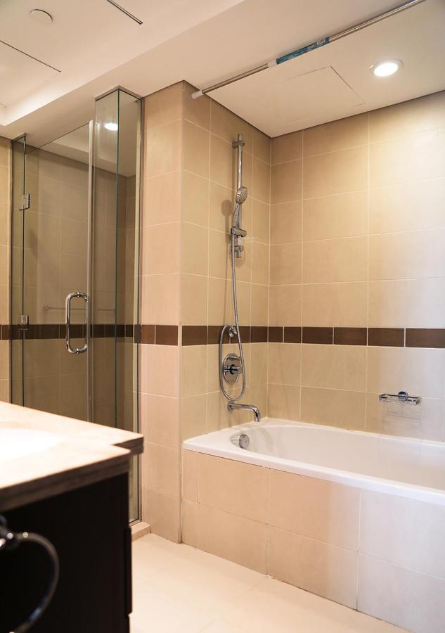Nasma Luxury Stays - Fancy Apartment With Balcony Near Burj Khalifa Дубай Екстер'єр фото