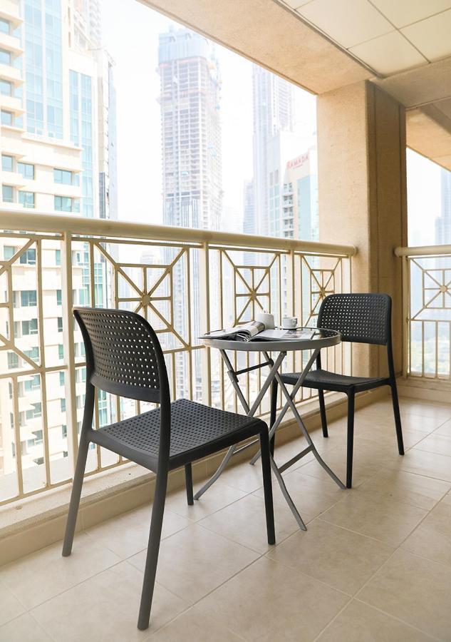 Nasma Luxury Stays - Fancy Apartment With Balcony Near Burj Khalifa Дубай Екстер'єр фото