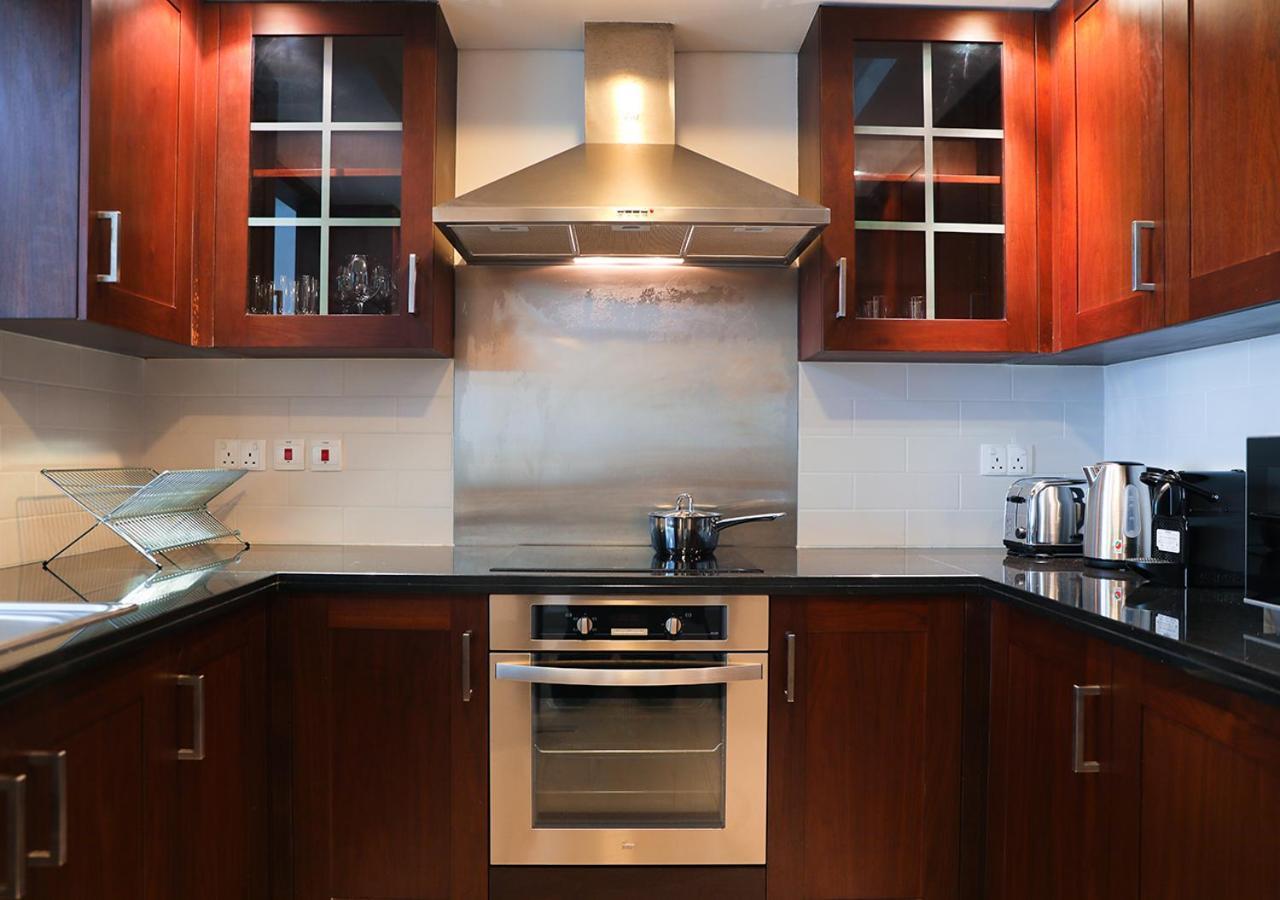 Nasma Luxury Stays - Fancy Apartment With Balcony Near Burj Khalifa Дубай Екстер'єр фото